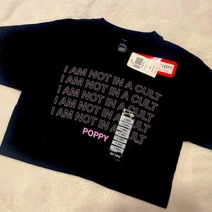✨NWT✨ POPPY Merch T-Shirt